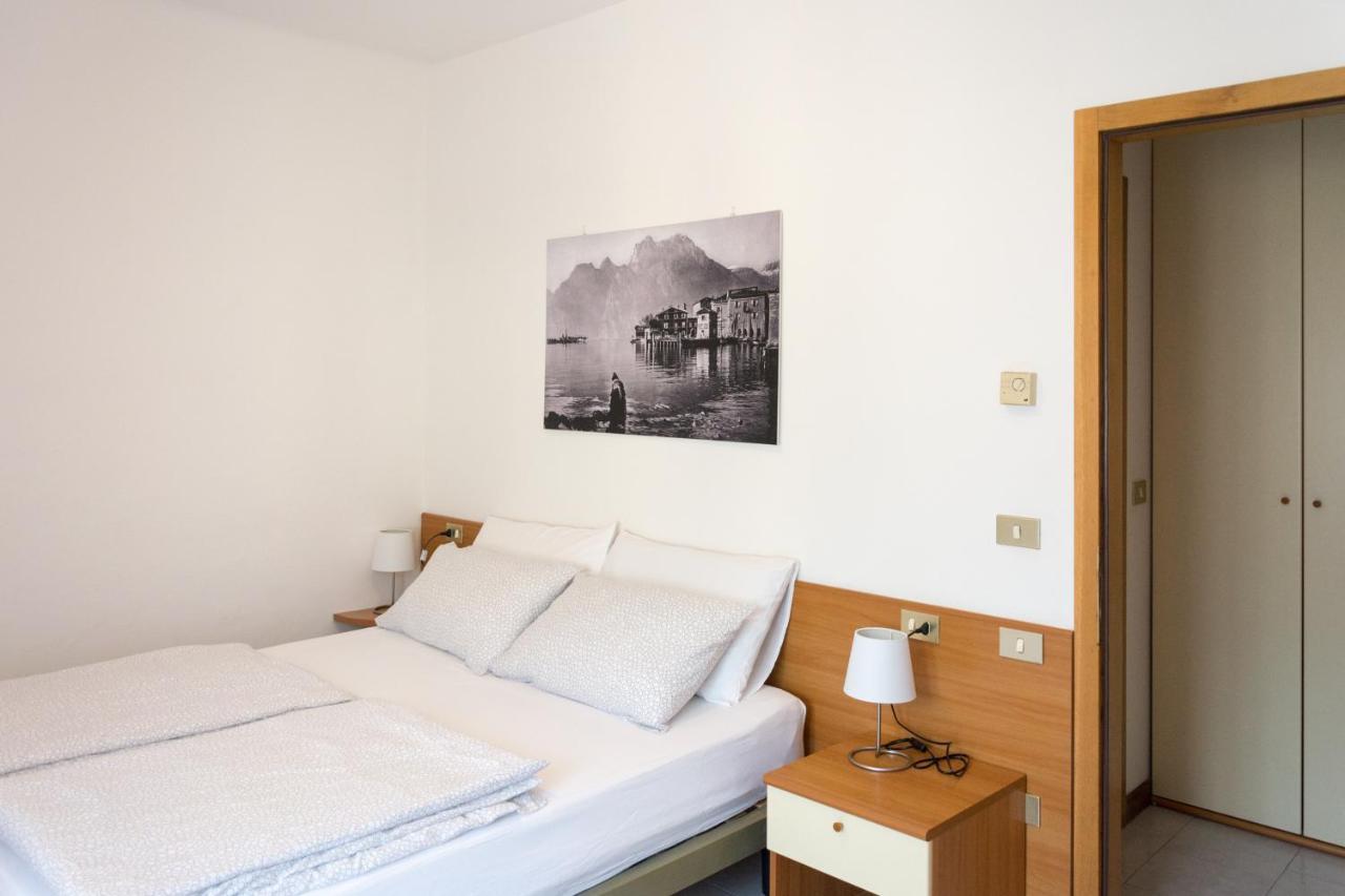 Villa Nirvana Torbole Sul Garda Kültér fotó